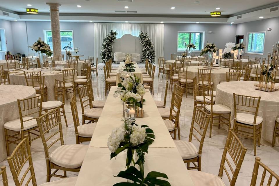 Luxury and minimalist 