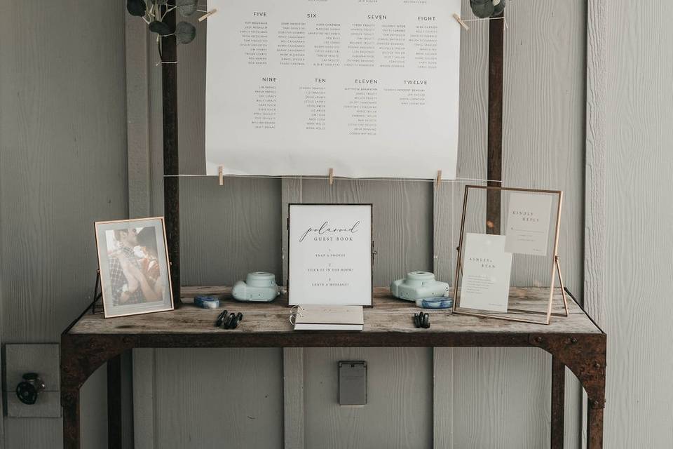 Welcome Table