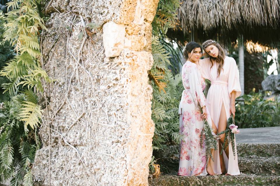 Bridal & Bridesmaids Robes and Dressing Gowns Made for Gifting, Pre-Wedding Soiree-ing, and Life.