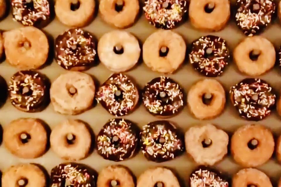 Doughnut Wall