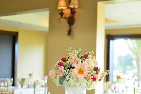 Table centerpiece - Thirteenth Moon Photography LLC