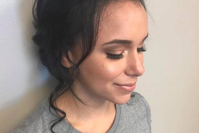 Single curly lock