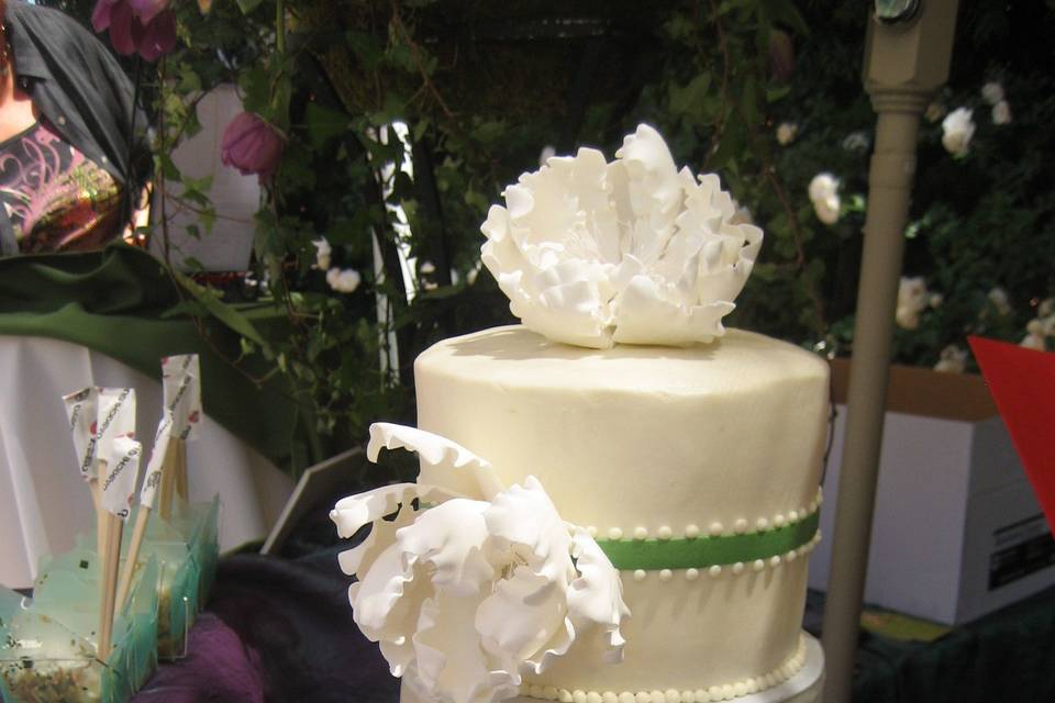 Multiple layered wedding cake