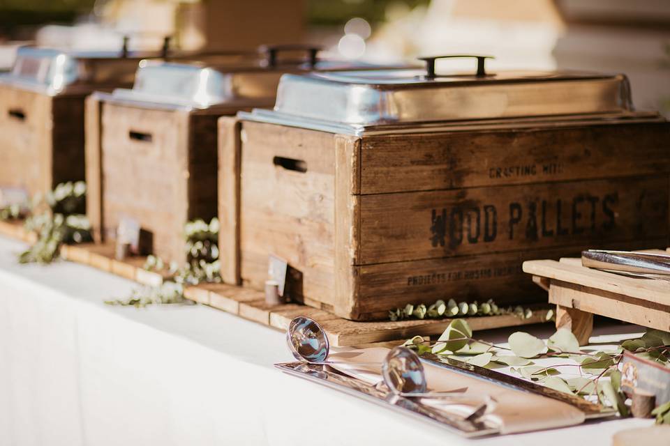 Bad to the Bone BBQ Dining & Catering