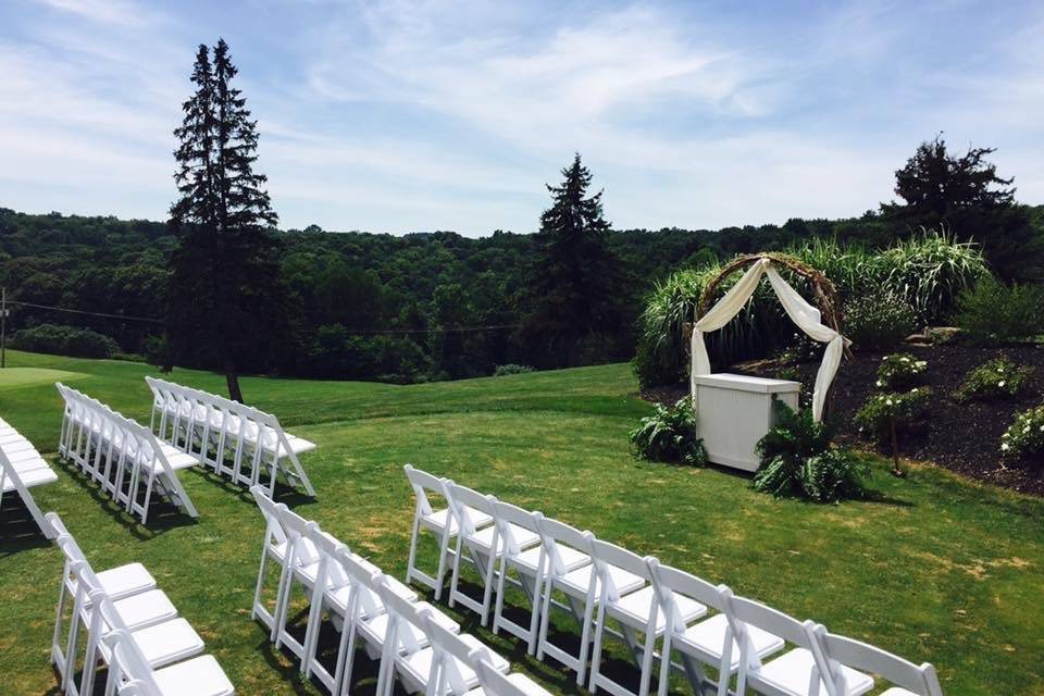 Outdoor ceremony