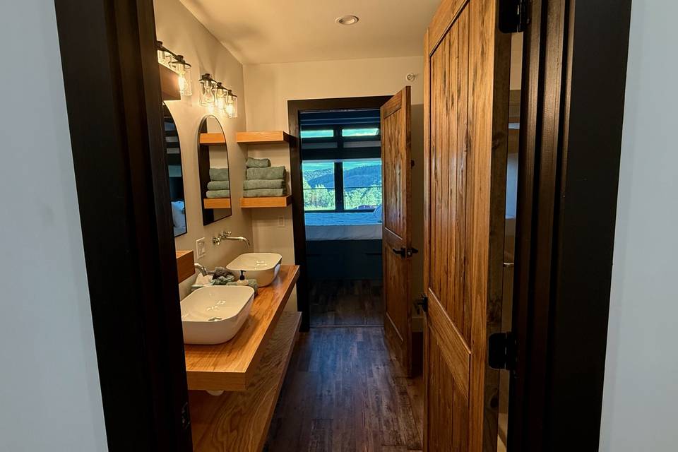 Jack & Jill bathroom in barn