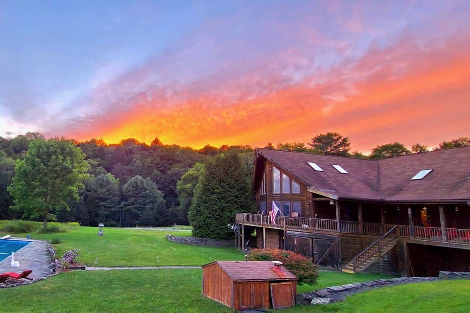 Chalet log home with pool spa