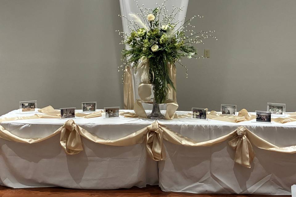 Head Table