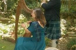 SNEDDON & SNEDDON Harp and Flute
www.sneddonandsneddon.com