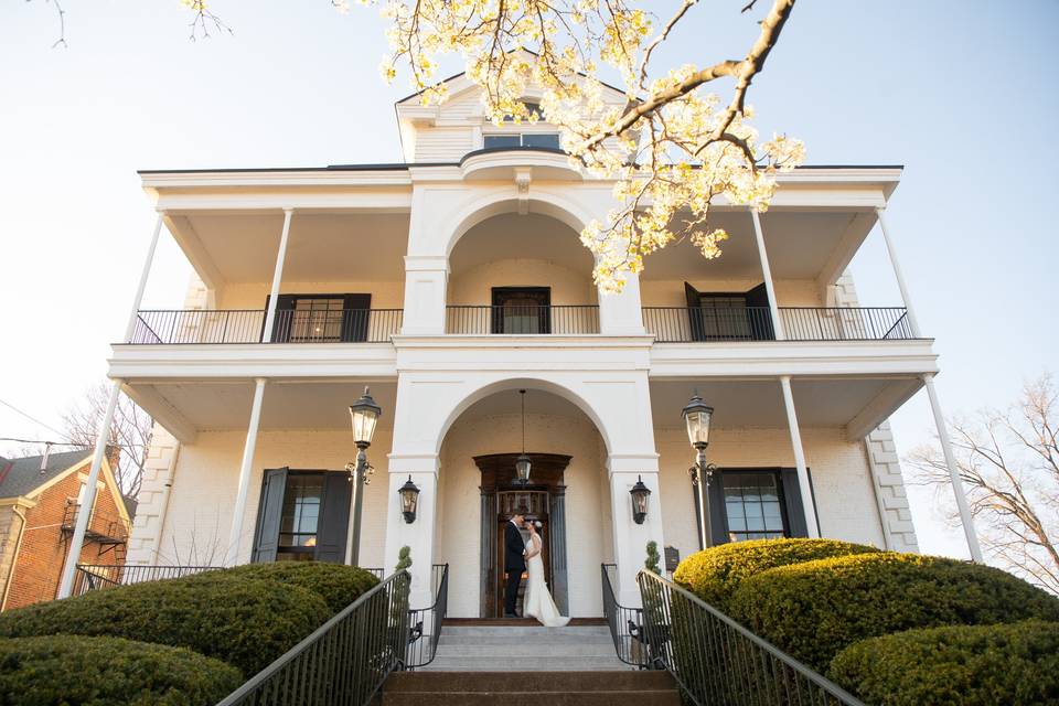 Taylor Mansion