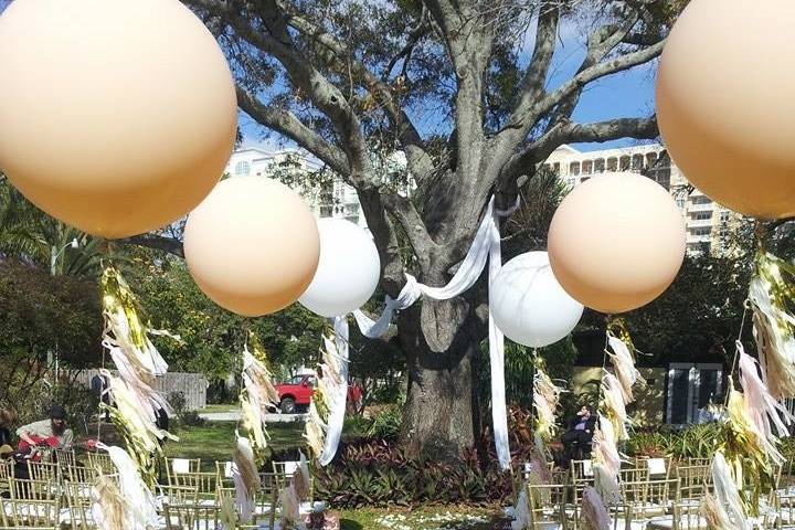 Ceremony on the Lawn at Sarasota Garden Club