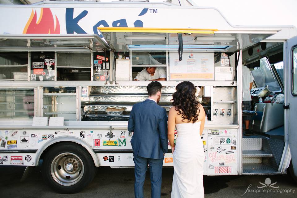 Food truck weddings