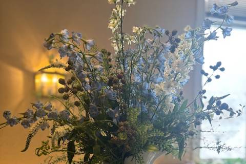 Floral Arrangement w/ Vase