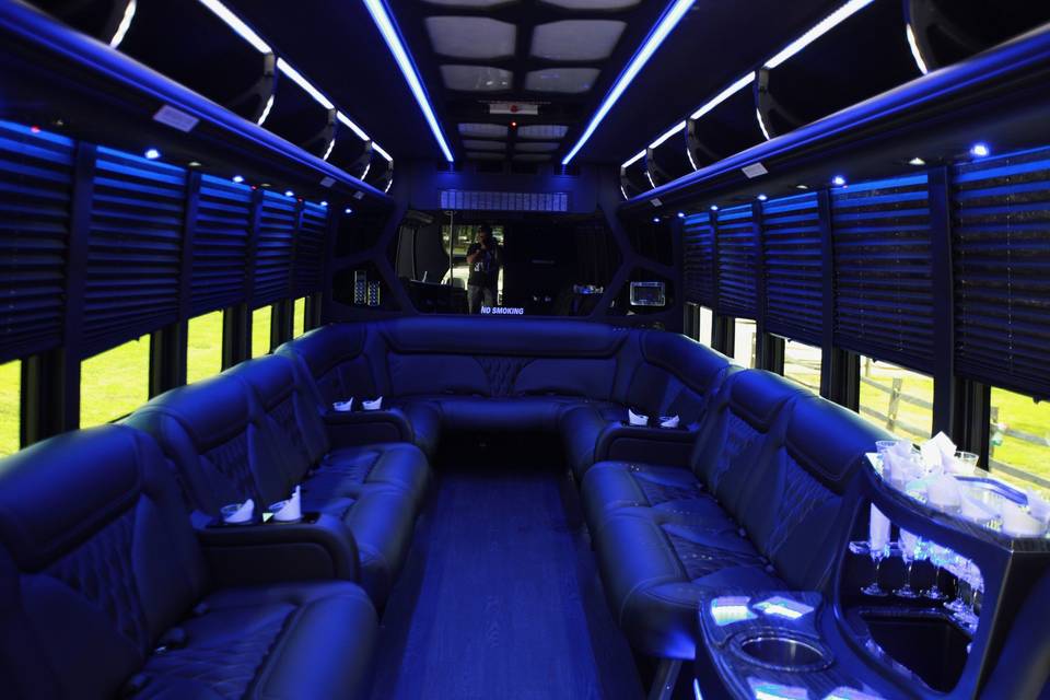 Santos VIP Limousine