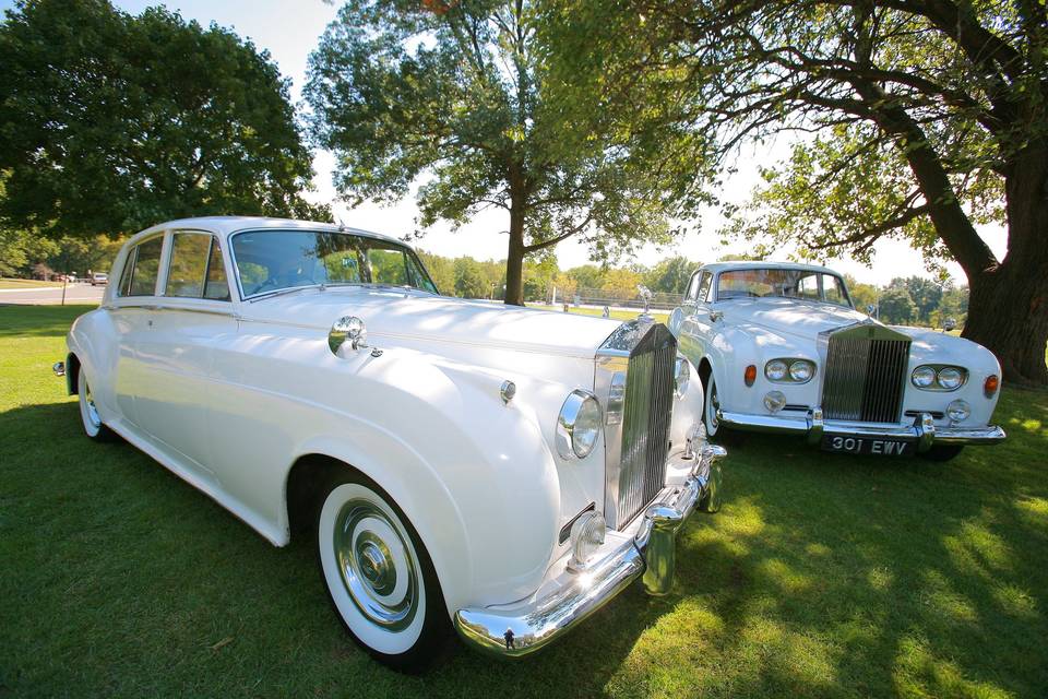 1964 rolls royce silver cloud iii - left1962 bentley s2 - right