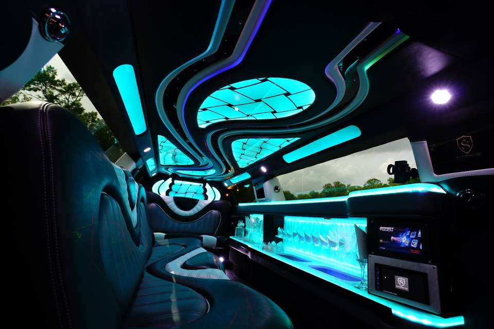 Santos VIP Limousine