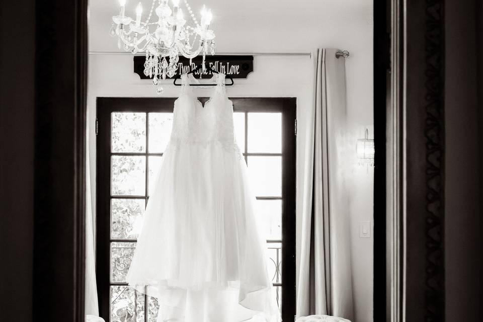 Wedding dress