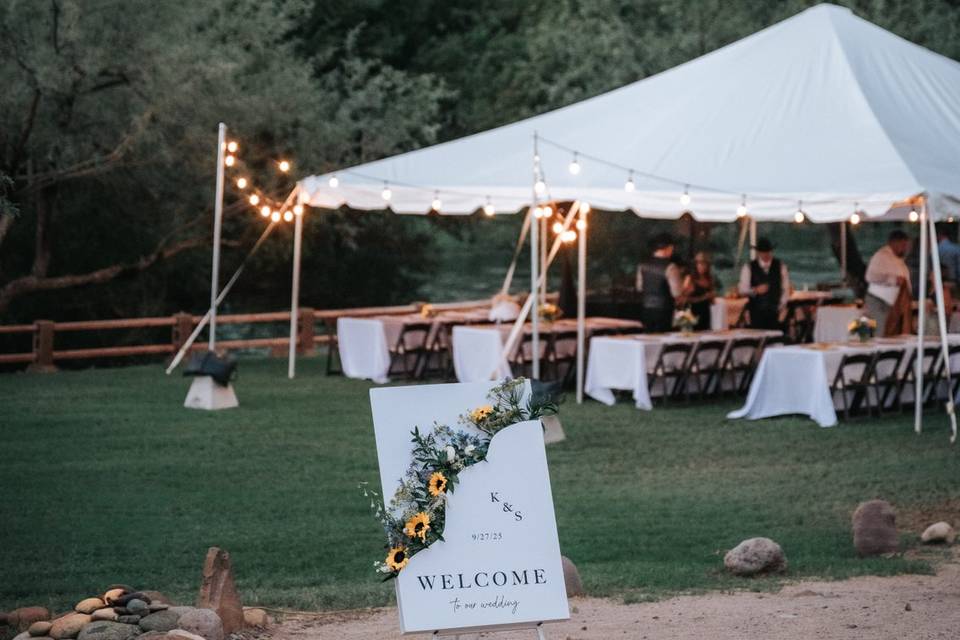 Cozy, outdoor reception