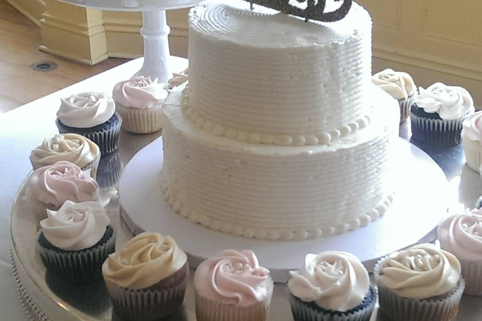 Two tier wedding cake