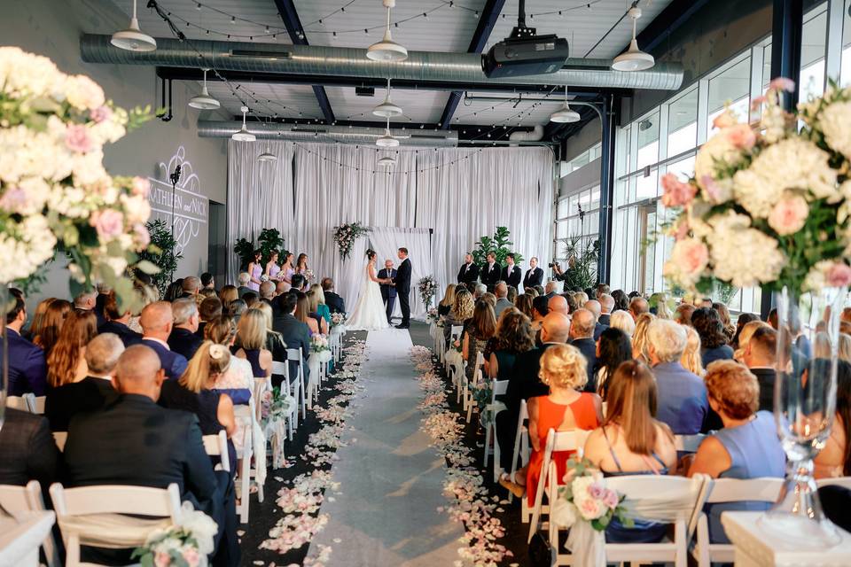 Waterview Loft at Port Detroit - Venue - Detroit, MI - WeddingWire