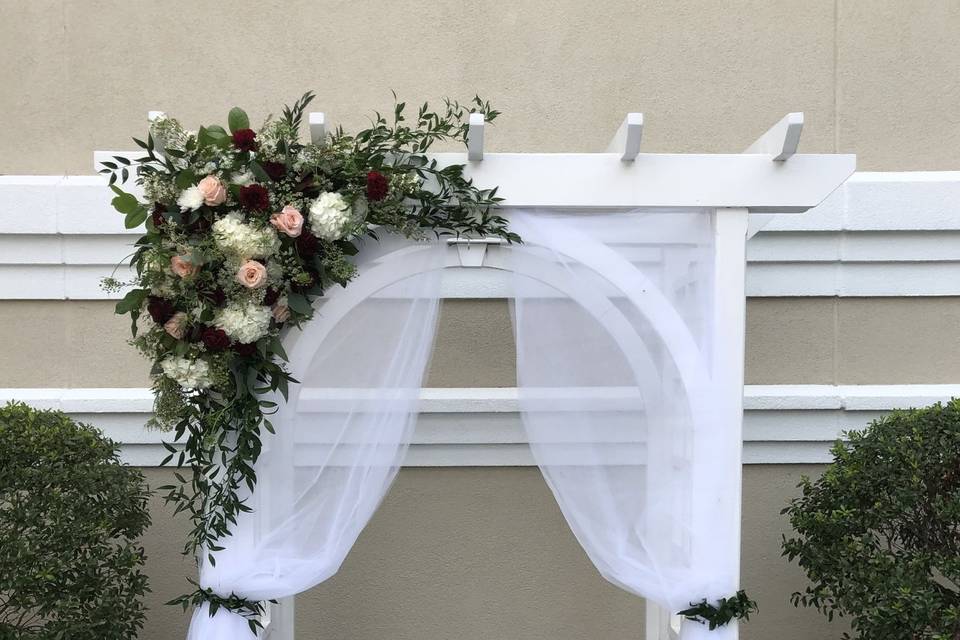 Custom decorated arch