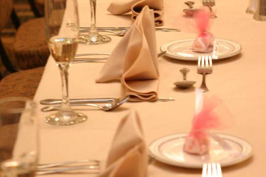 Long table  setting