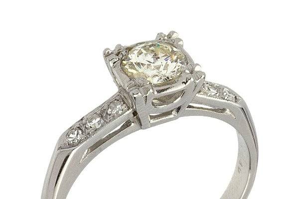 Victorian diamond halo ring in crown setting