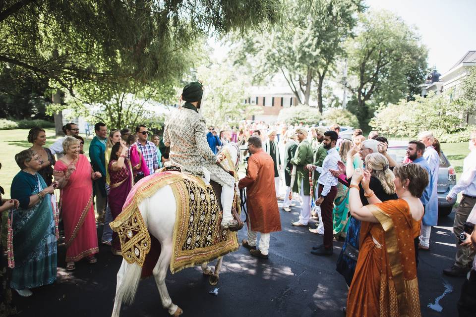 Sheikh Groom Entrance