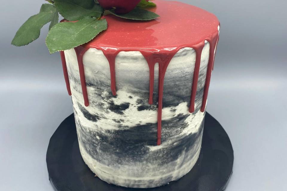 Personal Cutting Cake