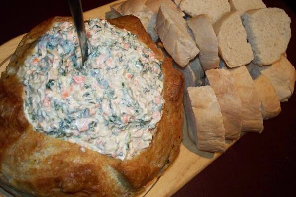 Cool, crunchy veggie/spinach dip