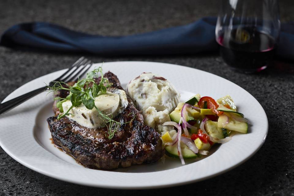 Who doesn't love a good steak?