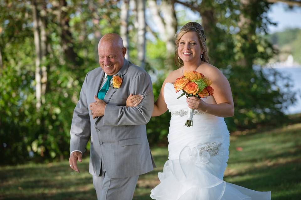 Arm in arm - Teresa Johnson Photography