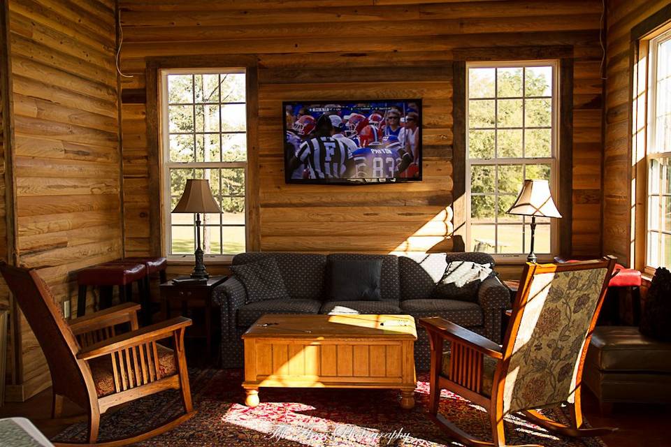 The Peach Barn at TimberMill Acres