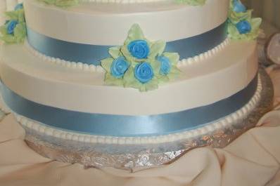 4 layer wedding cake