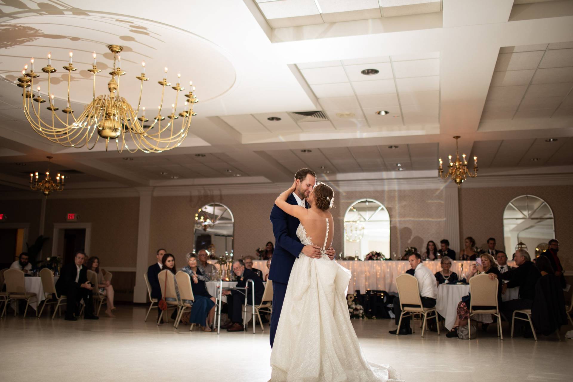 Tom's Country Place - Banquet Hall Wedding Venues - Avon, OH - WeddingWire