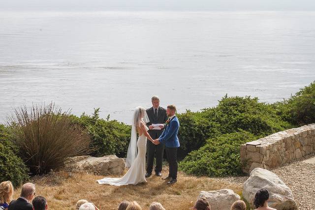 Real Bride Devin in Katie May Barcelona Gown
Wind and Sea Estate, Big Sur