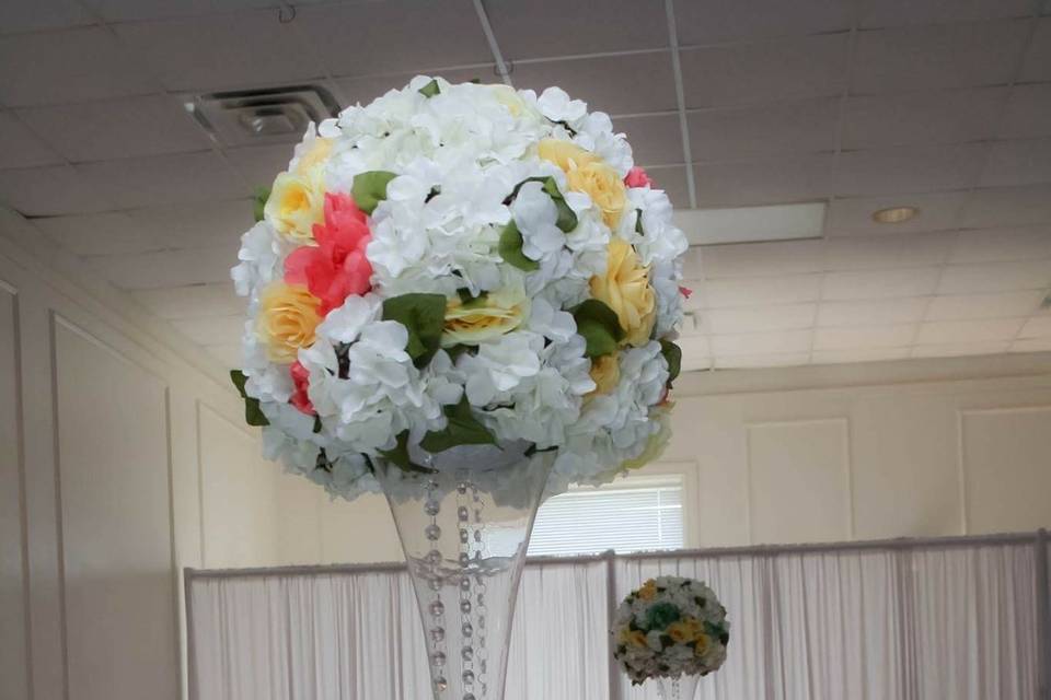 Floral centerpiece