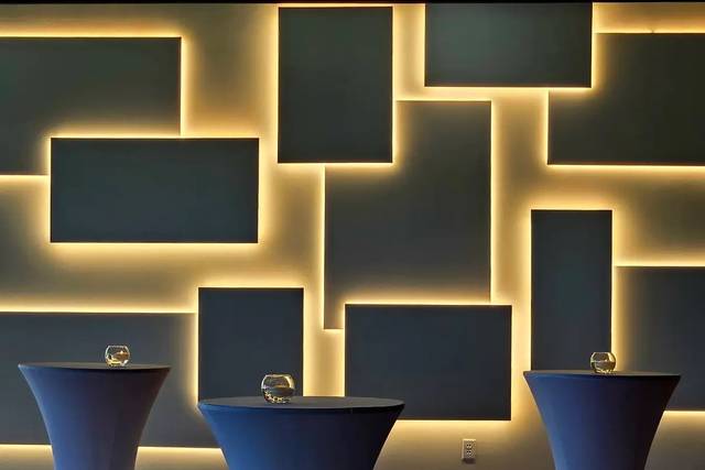 Cocktail Tables