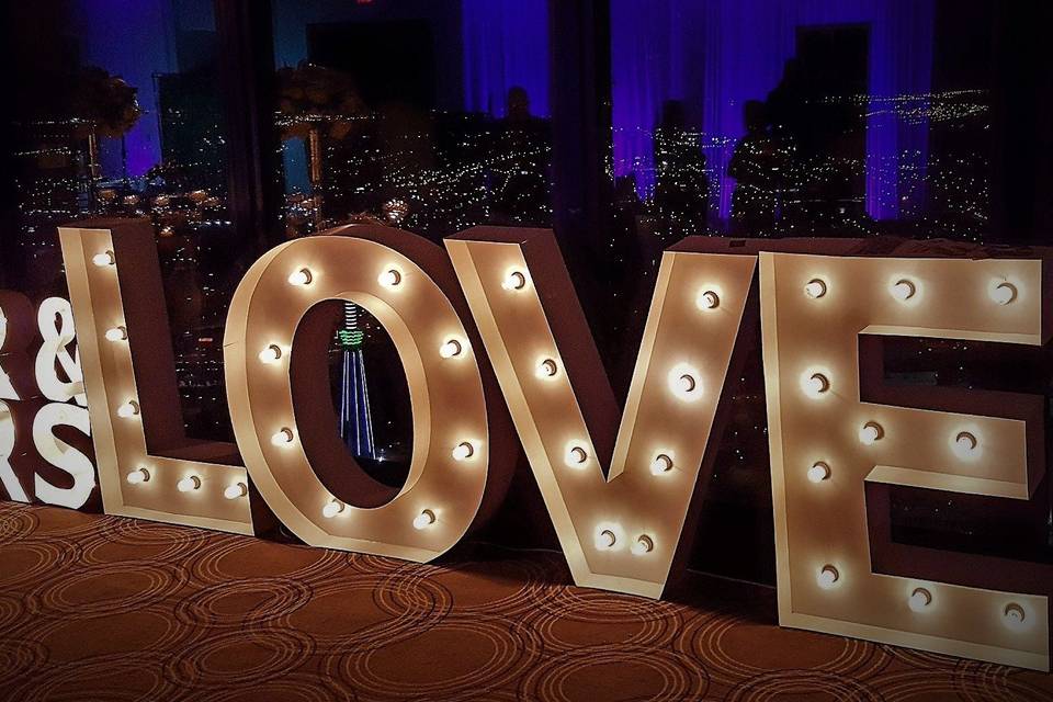 4ft tall letters with 18inches Mr & Mrs topper