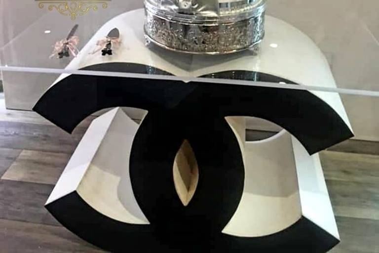 Chanel Table