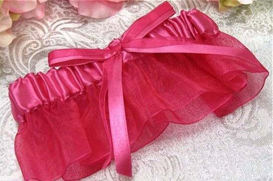 Garters for Weddings, Proms, and Homecomings - available in 6 colors: light green, pink, white, purple, brown and fuschia