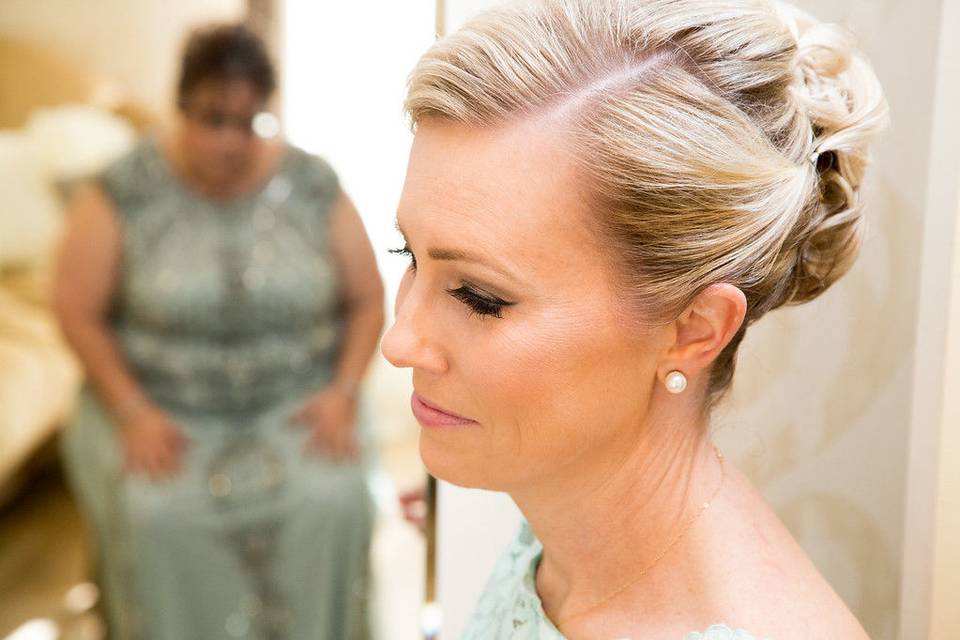 The 10 Best Wedding Hair & Makeup Artists in Rehoboth, MA - WeddingWire