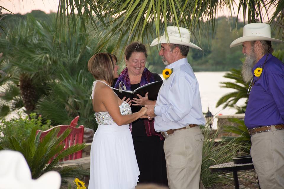 The ceremony under the tree