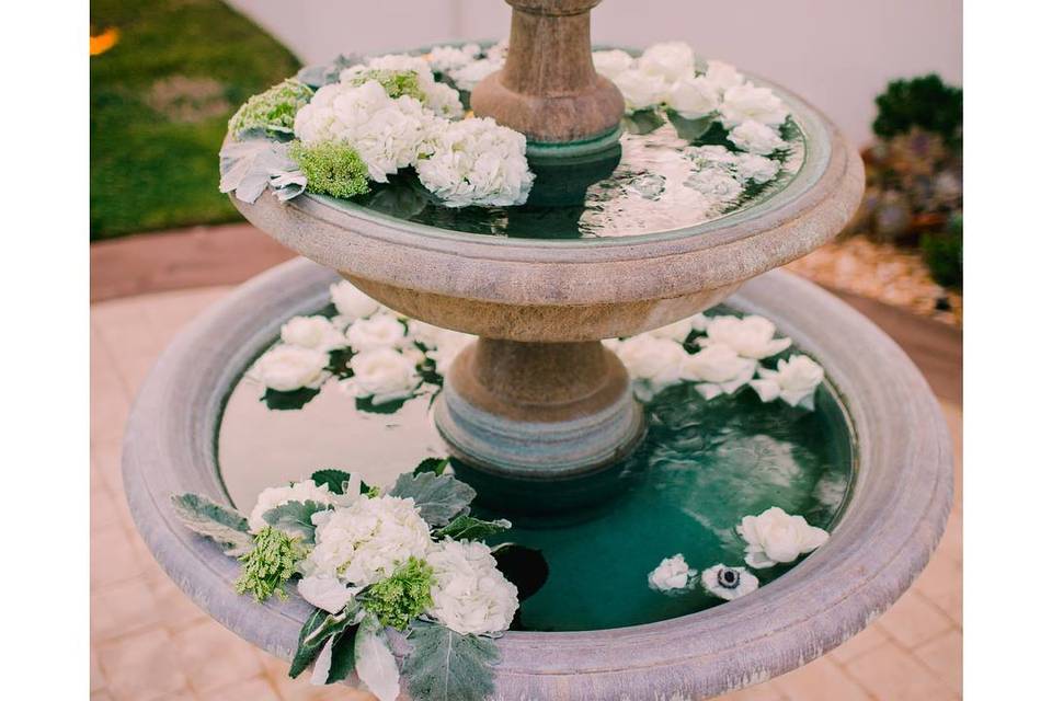 Fountain Florals