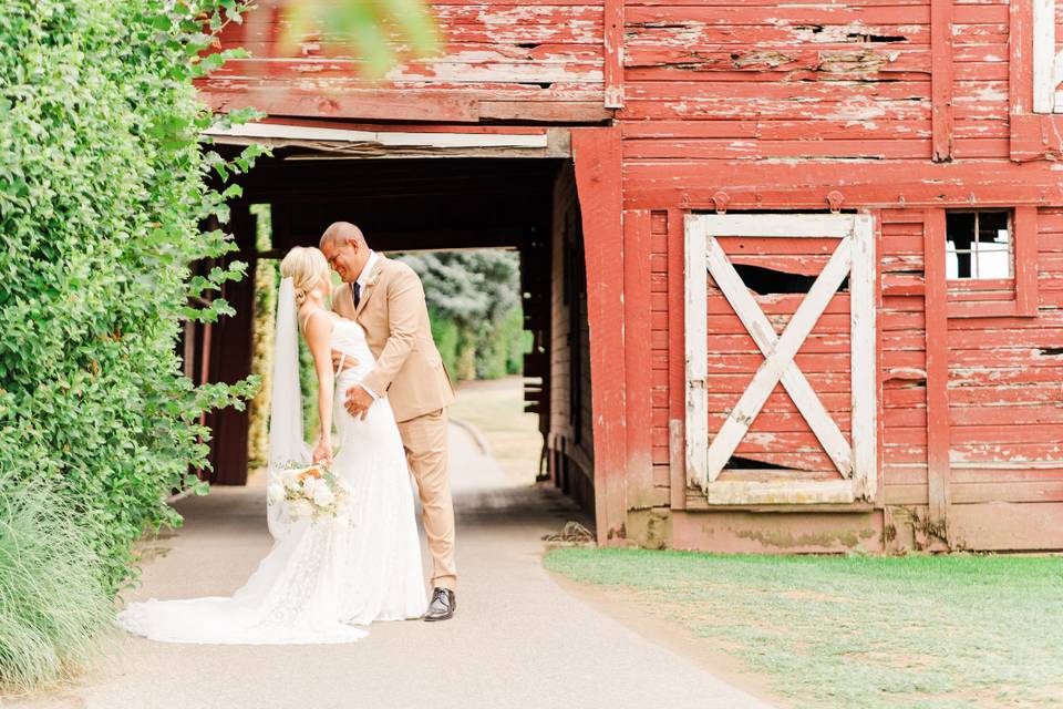 Bride and Groom Red Barn Photo