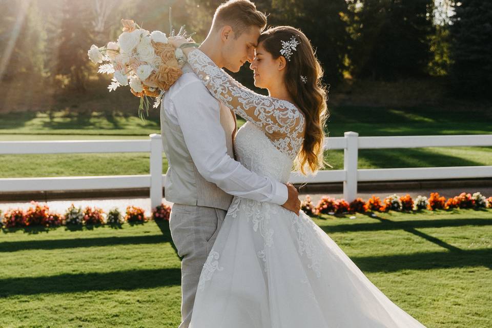 Bride and Groom portrait photo