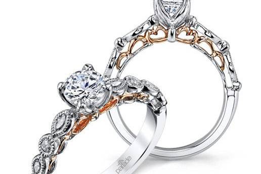 Parade engagement rings in silver with gold details