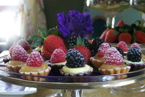 Our Fresh Fruit Tartlets made from scratch and our other fine Unique Petites will satisfy the most discriminating sweet tooth for your very special occasion.  Special Requests always taken.