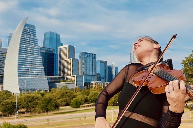 Ruby Jane - Solo Violinist