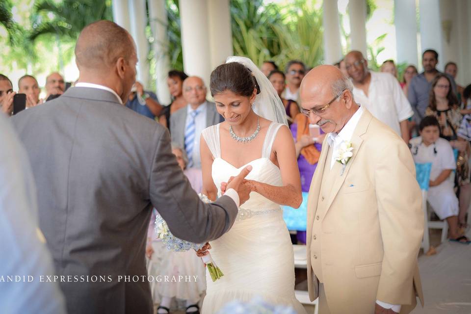 Candid Expressions Photography Jamaica